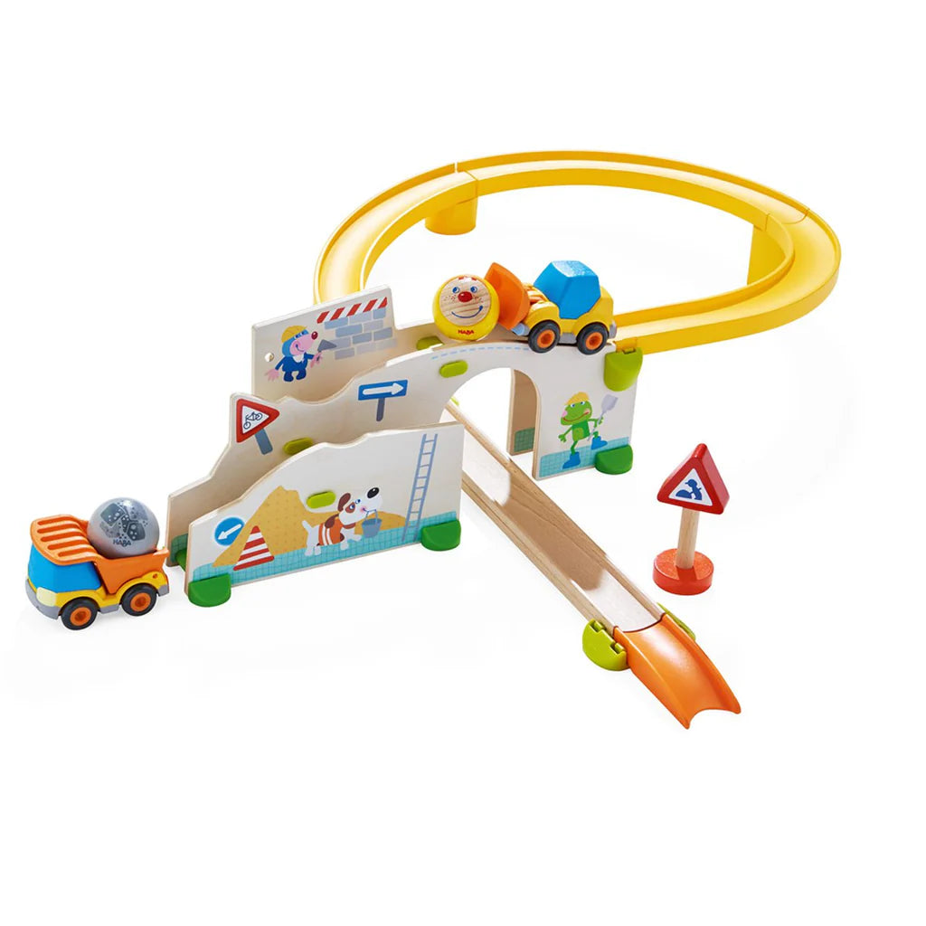 HABA Kullerbü Pista Sitio de Construcción