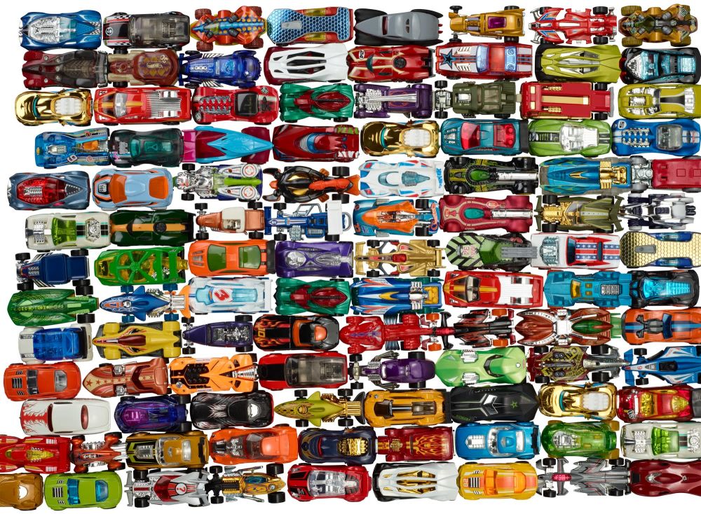 Hot Wheels Carro Básico 1:64 (variedad de estilos)